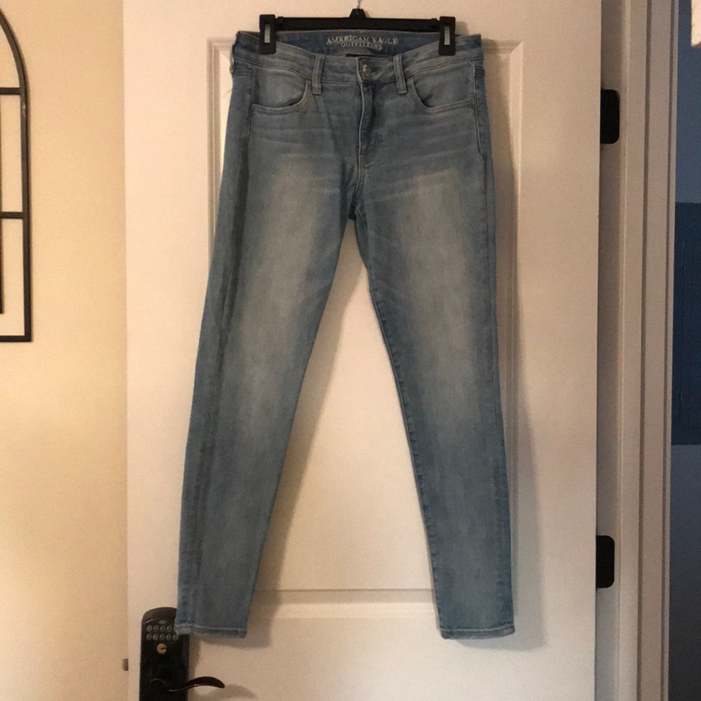 American Eagle Jeans - Picture 3 of 4